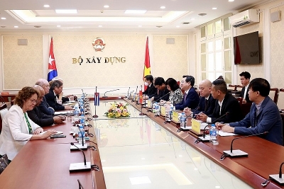 Minister Nguyen Thanh Nghi meets Cuban Minister of Foreign Trade and Investment Rodrigo Malmierca Diaz