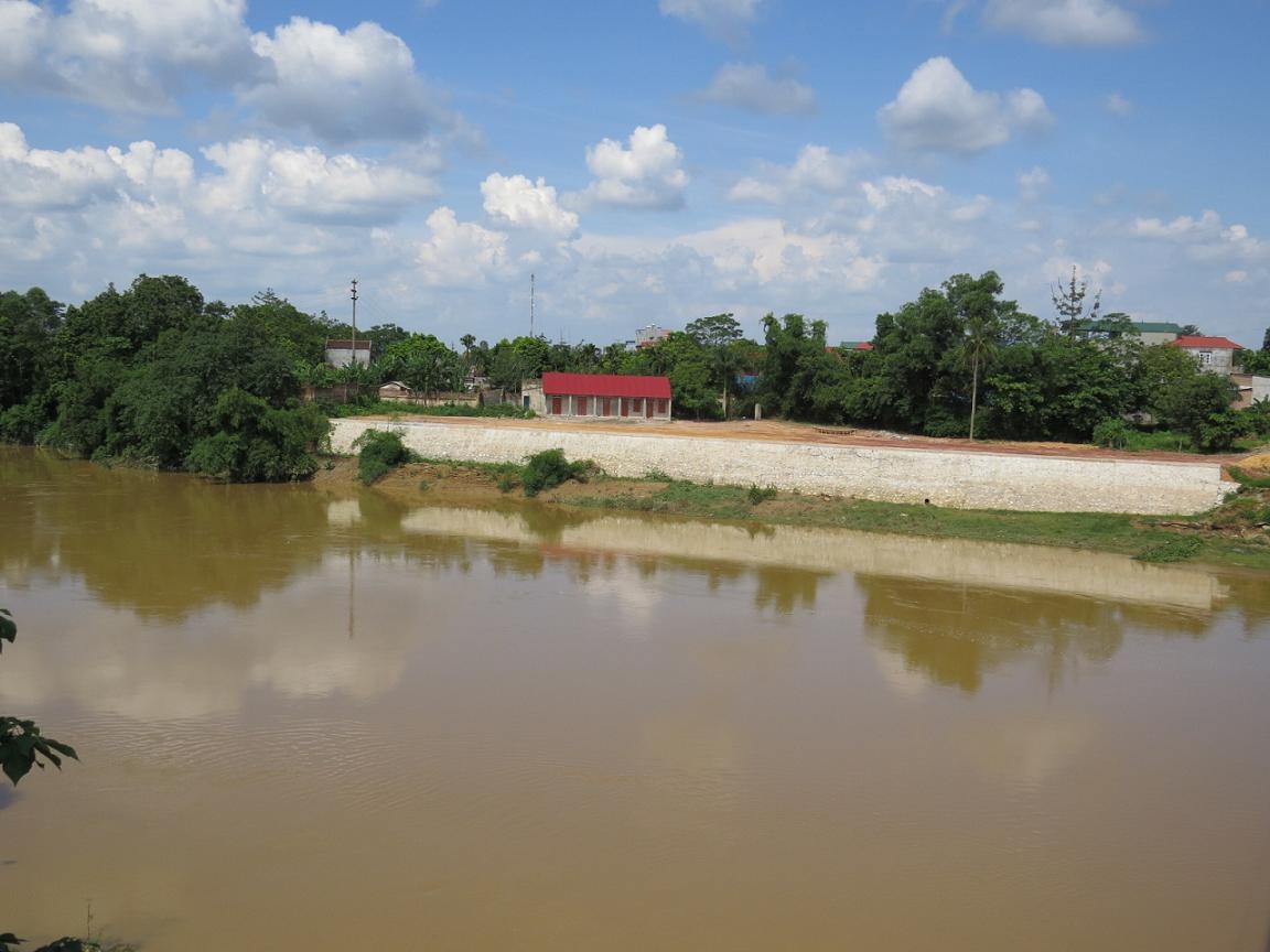 Thái Nguyên: Xây dựng lò giết mổ trên hành lang thoát lũ - 113347baoxaydung_6.jpg