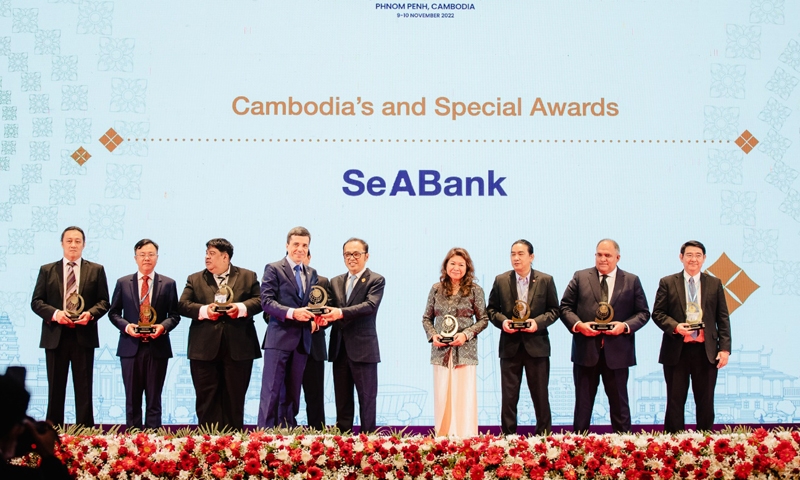 SeABank là doanh nghiệp Việt Nam duy nhất nhận giải thưởng đặc biệt cấp khu vực ASEAN Business Award 2022