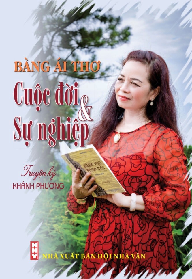 Nhà văn/dịch giả Khánh Phương ra mắt cuốn sách thứ 12