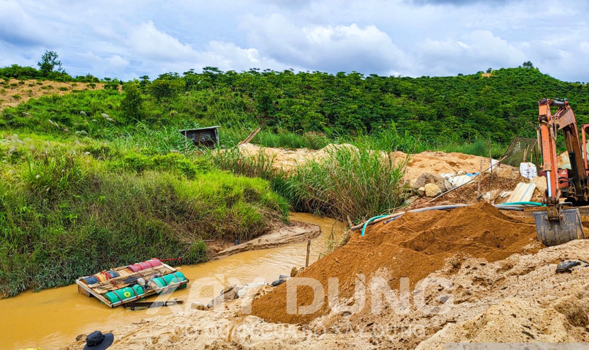 Lâm Đồng: Khẩn trương kiểm tra, xử lý ô nhiễm nguồn nước suối Đại Lào, sông Đại Bình
