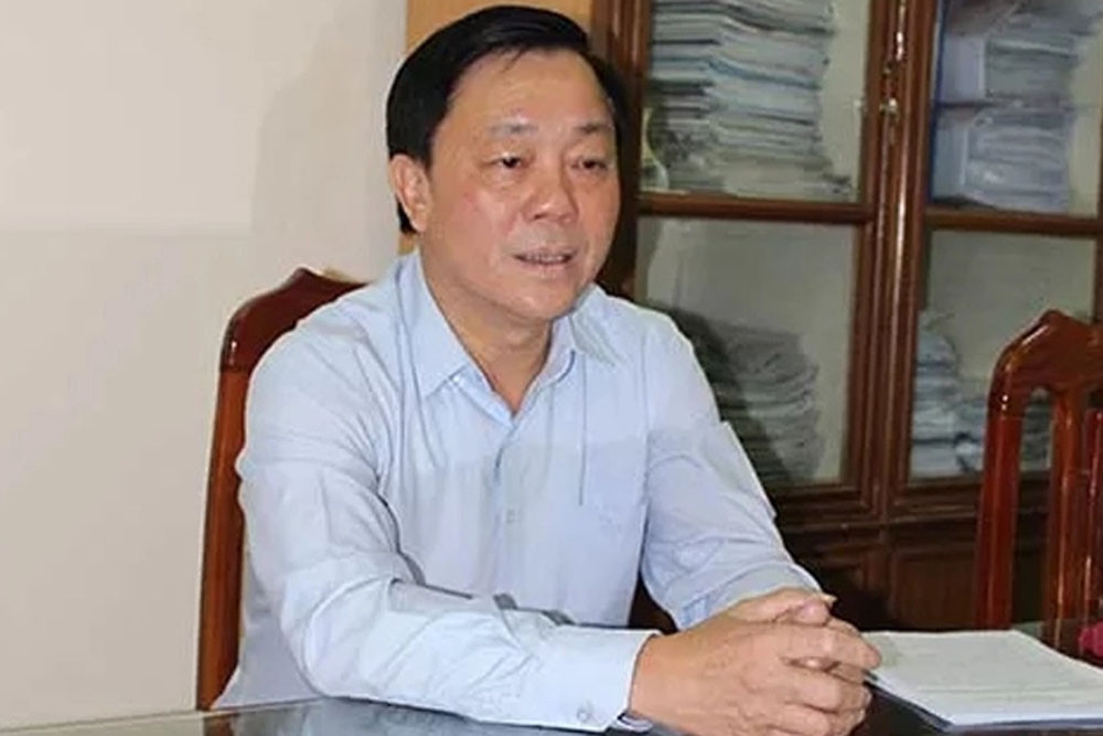 Bắt nguyên Chủ tịch huyện Mai Châu Hà Công Thẻ