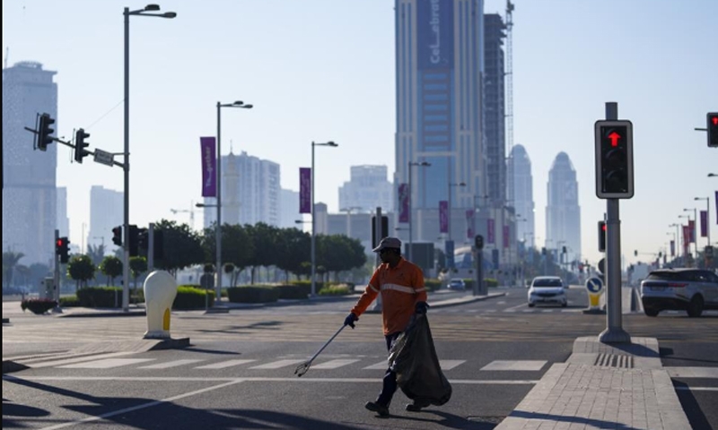 Thành phố trong mơ của Qatar vắng lặng lạ thường