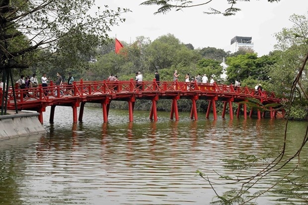 Một số khu vực ở Thủ đô Hà Nội có mưa, đêm và sáng trời lạnh