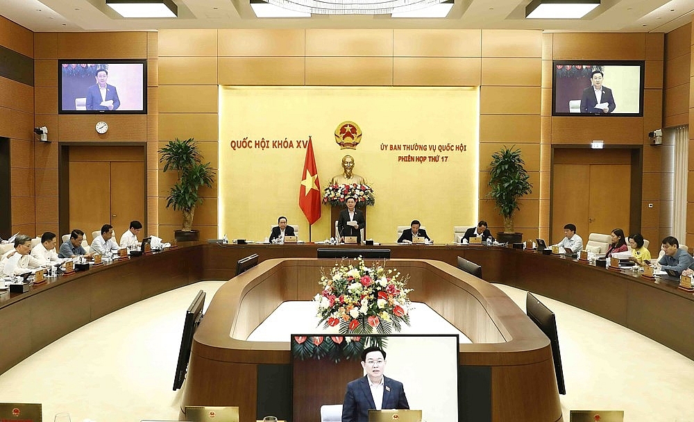Hình ảnh khai mạc phiên họp thứ 17 của Ủy ban Thường vụ Quốc hội