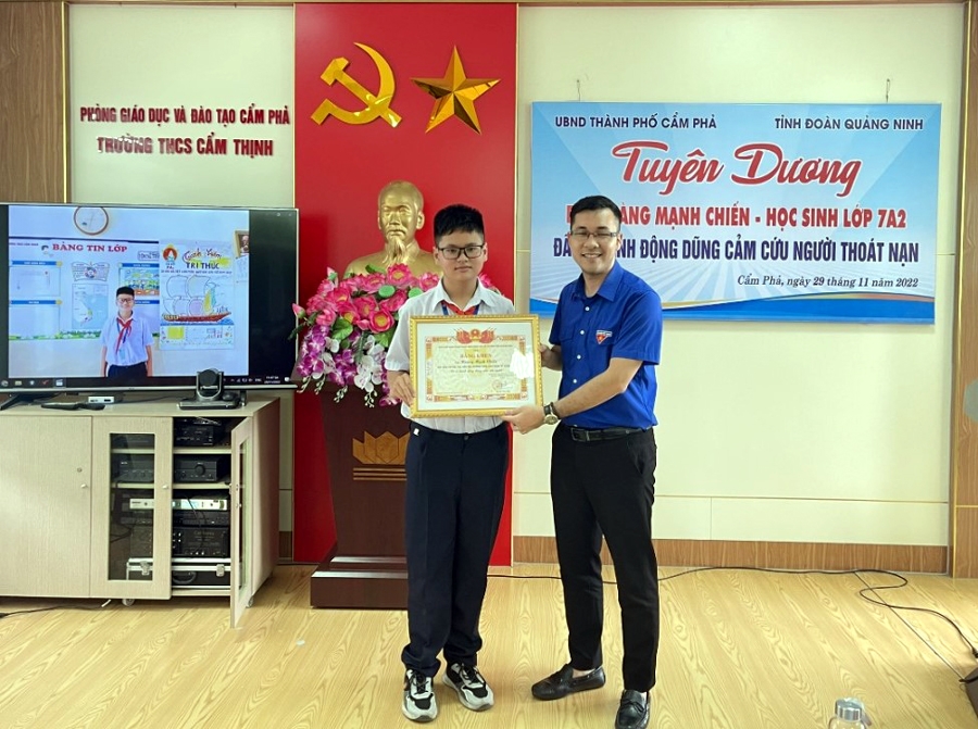 Quảng Ninh: Chủ tịch nước khen học sinh cứu người ở Cẩm Phả