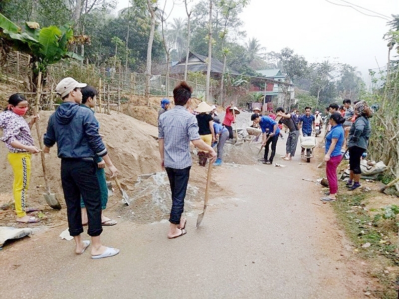 Huyện miền núi Thanh Hóa vượt khó xây dựng nông thôn mới