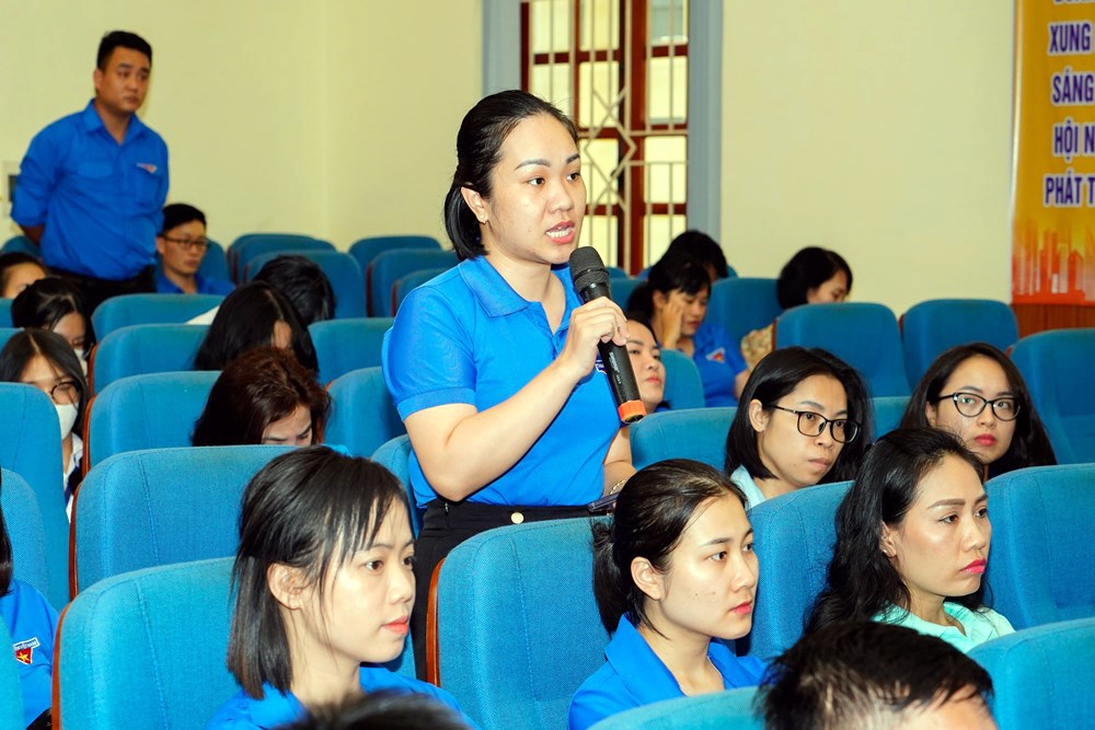 Hải Phòng: Chủ tịch UBND quận Ngô Quyền đối thoại với đoàn viên, thanh niên