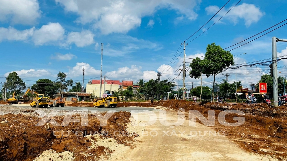 Buôn Ma Thuột (Đắk Lắk): Đại lộ ngàn tỷ tăng tốc trước ngày thông xe kỹ thuật