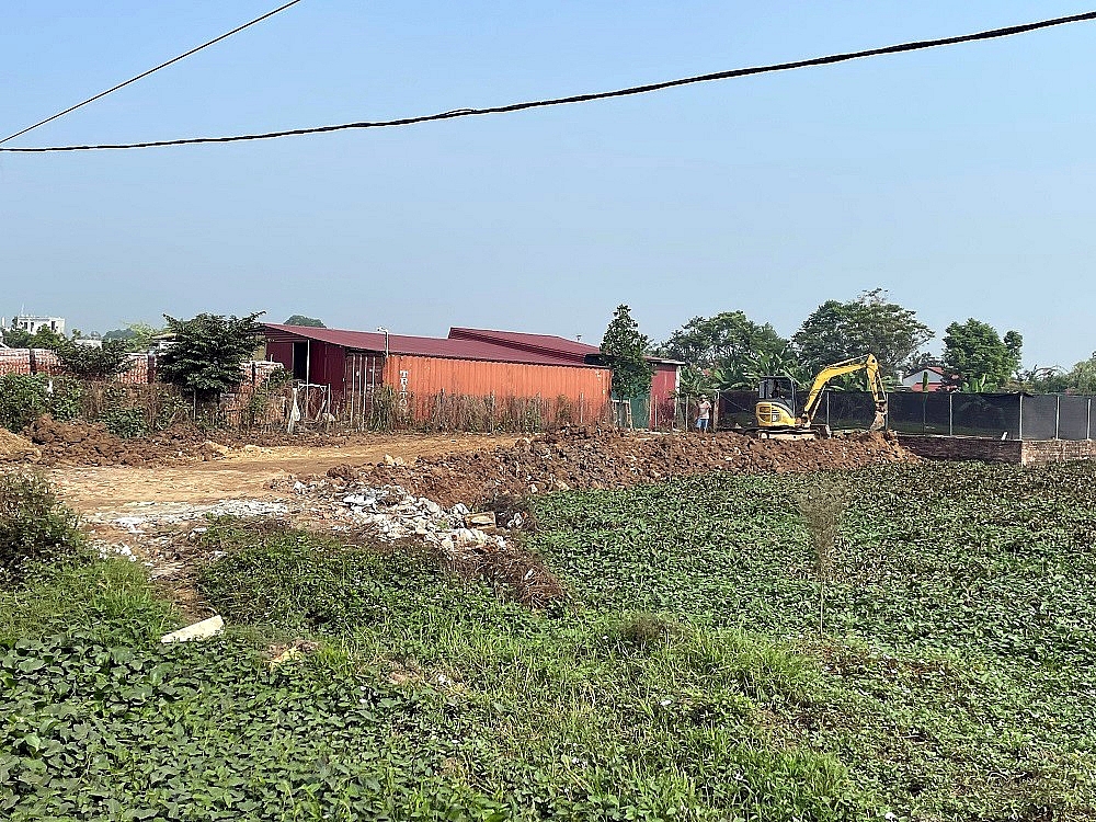 Quốc Oai (Hà Nội): Chính quyền có “làm ngơ” trước những vi phạm trật tự xây dựng trên đất nông nghiệp tại xã Ngọc Mỹ?