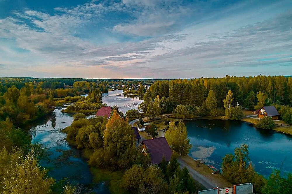 Vẻ đẹp ngoạn mục của ngôi làng đẹp nhất vùng Ural ở Nga