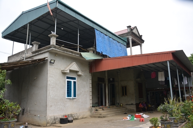 Yên Thủy, Hòa Bình: Dân tố doanh nghiệp nổ mìn phá đá làm hư hỏng nhà dân