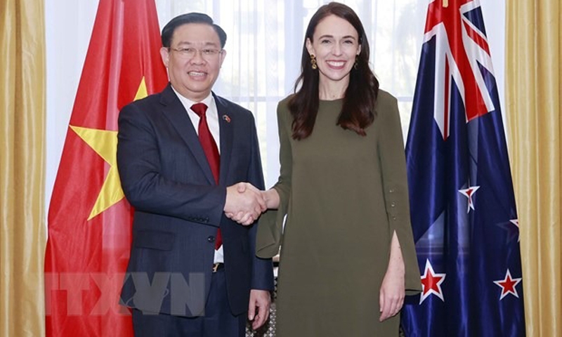 Chủ tịch Quốc hội đề nghị New Zealand xem xét gỡ bỏ rào cản thương mại