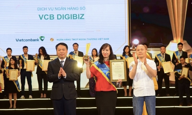 Vietcombank nâng cao trải nghiệm ngân hàng số cho người tiêu dùng Việt