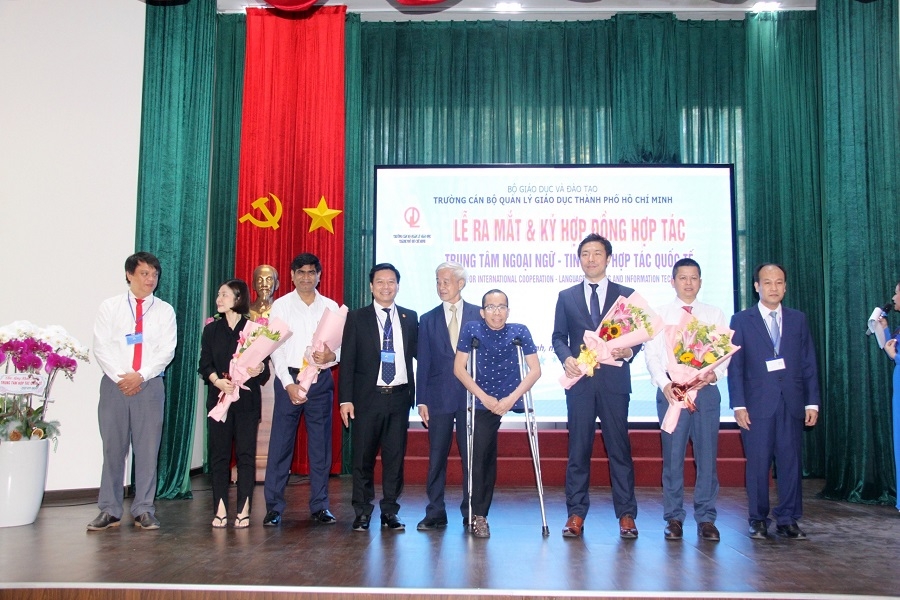 Ra mắt Trung tâm Ngoại ngữ - Tin học – Hợp tác quốc tế (CIC) tại Thành phố Hồ Chí Minh