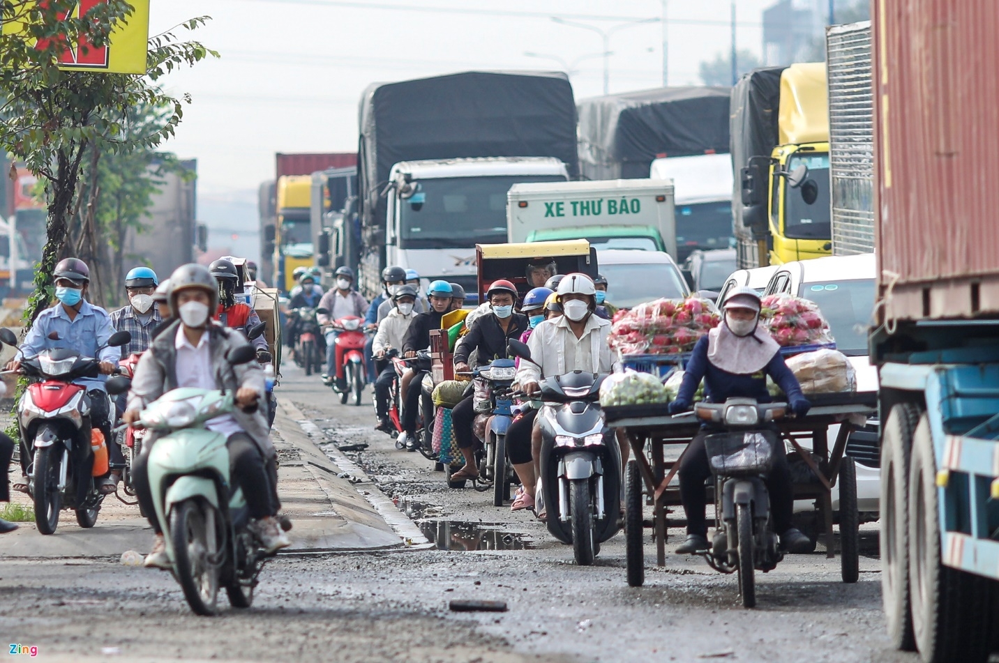 Cầu vượt bằng thép đầu tiên tại Bình Dương chuẩn bị thông xe