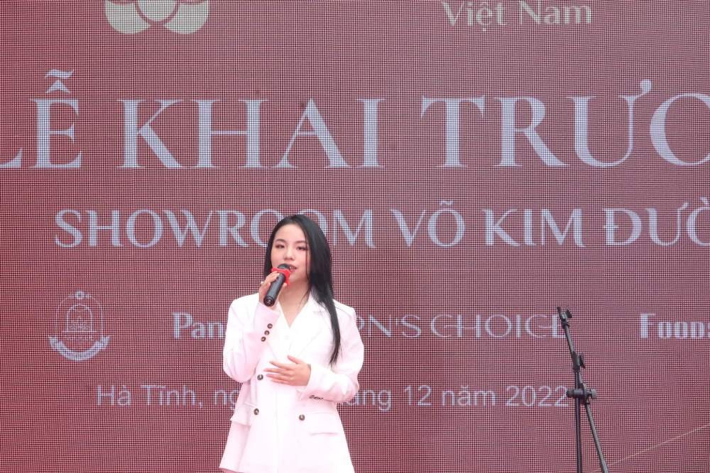 Tập đoàn Y Dược sâm Ngọc Linh Việt Nam khai trương Showroom Võ Kim Đường tại Hà Tĩnh