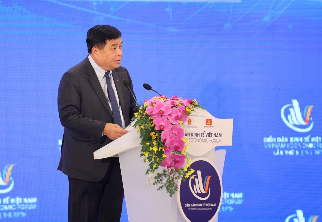 Giải pháp trọng tâm phát triển kinh tế - xã hội Việt Nam năm 2023