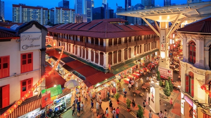 Rộn ràng không khí đón Tết Nguyên đán tại khu Chinatown ở Singapore