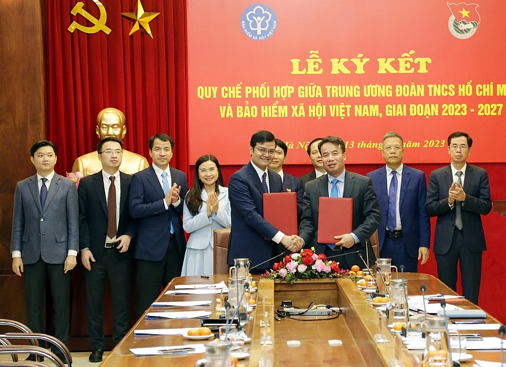BHXH Việt Nam và Trung ương Đoàn TNCS Hồ Chí Minh ký Quy chế phối hợp giai đoạn 2023-2027