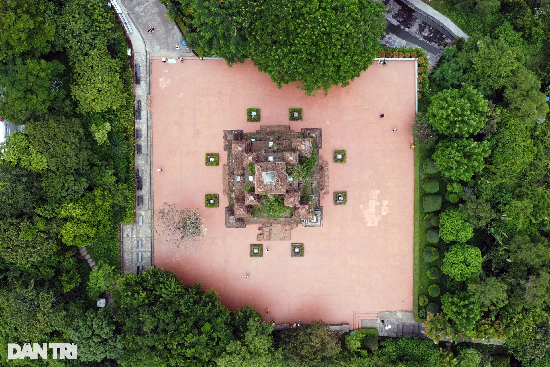 Tháp Nhạn nghìn tuổi ẩn chứa nhiều điều bí ẩn ở Phú Yên