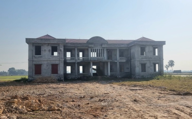 Quảng Xương (Thanh Hóa): Công sở xã xây dựng tiền tỷ rồi bỏ hoang sau sáp nhập