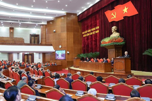 Hội nghị Bộ Chính trị gặp mặt các nguyên lãnh đạo cấp cao của Đảng và Nhà nước