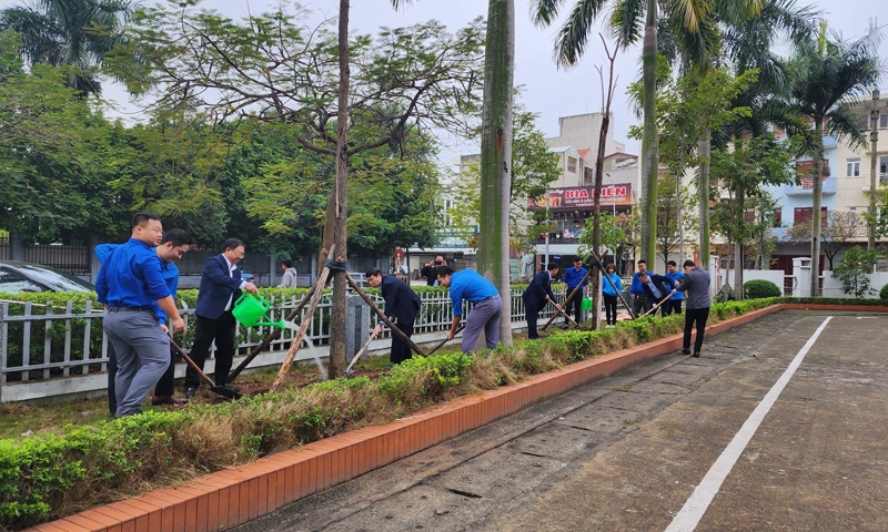 Sở Xây dựng Bắc Giang tổ chức “Tết trồng cây” xuân Quý Mão 2023