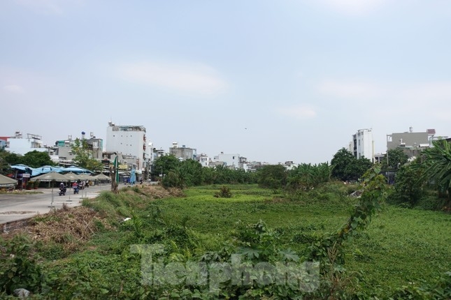 Cận cảnh kênh Tham Lương trước ngày khởi công dự án cải tạo 8.200 tỷ