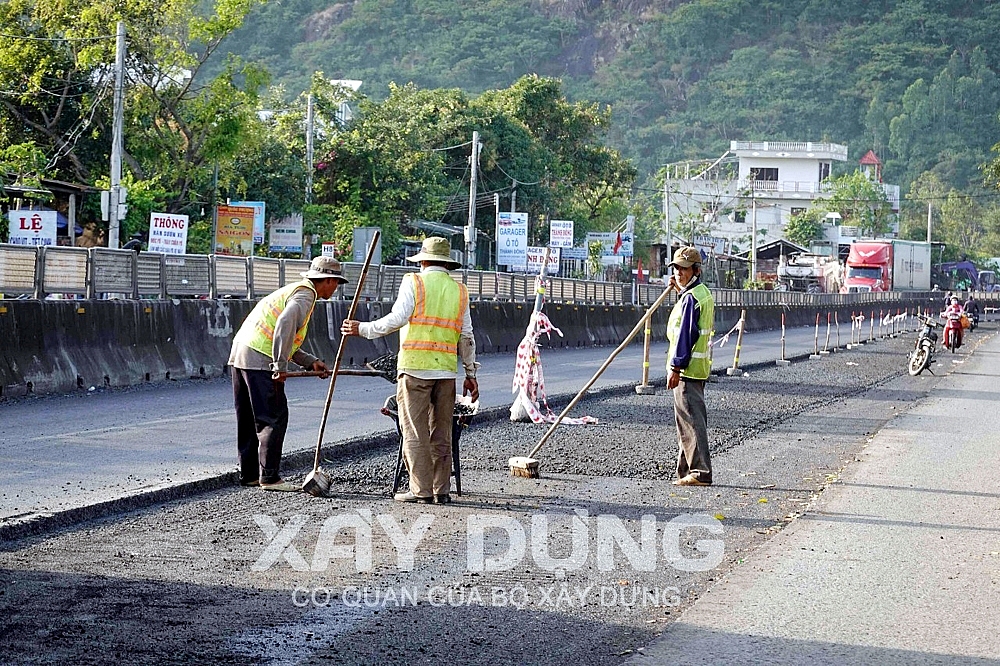 Quốc lộ 1 đi qua tỉnh Phú Yên bị hư hỏng, khi nào mới khắc phục toàn tuyến?