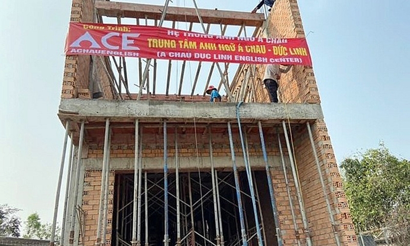 Huyện Đức Linh (Bình Thuận) kiểm tra, xử lý trung tâm anh ngữ có dấu hiệu vi phạm trật tự xây dựng