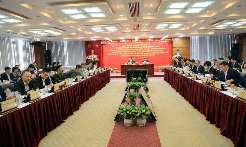 Cần định hướng chiến lược mới cho phát triển ngành Dầu khí và Tập đoàn Dầu khí quốc gia Việt Nam