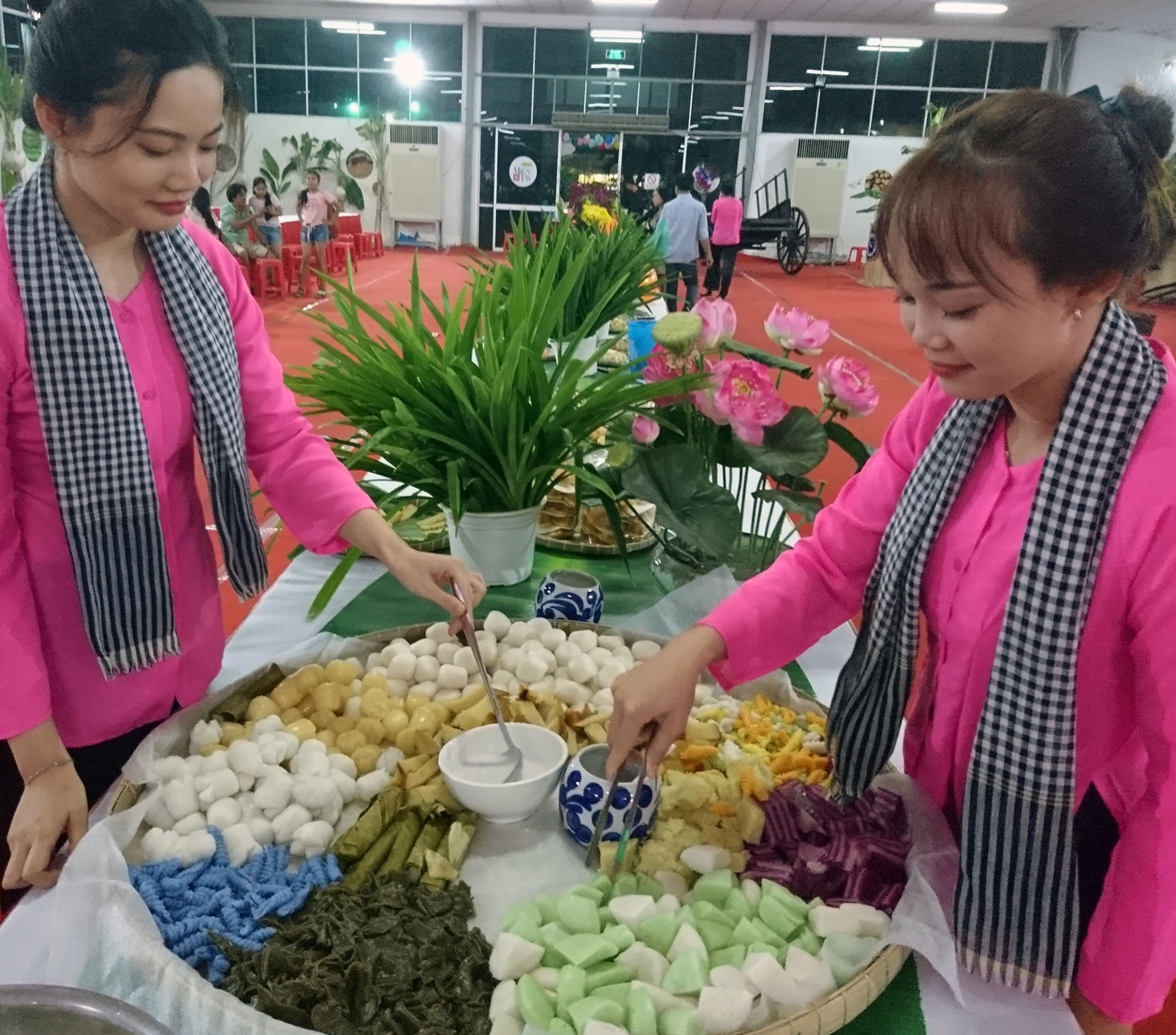 Lễ hội Bánh dân gian Nam bộ lần thứ X năm 2023 diễn ra vào dịp giỗ tổ Hùng Vương