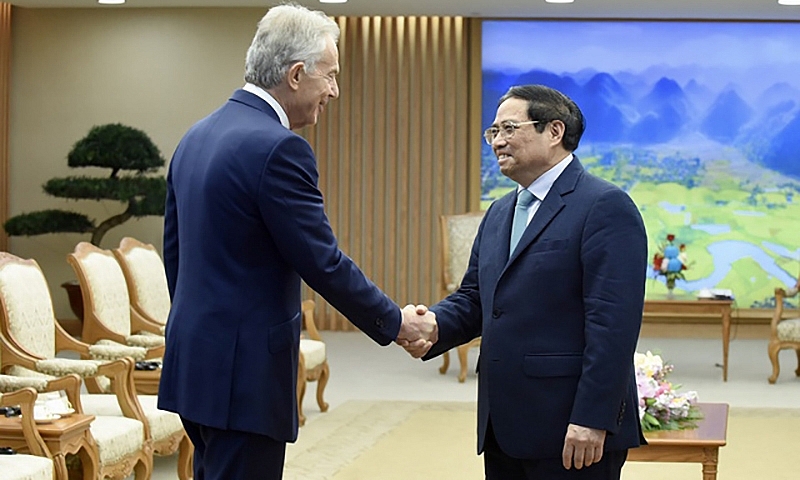 Thủ tướng Phạm Minh Chính tiếp cựu Thủ tướng Anh Tony Blair