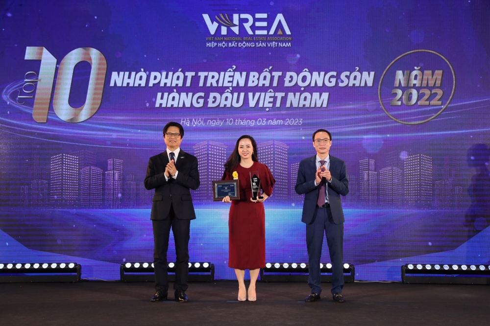 Sun Property được vinh danh Top 10 nhà phát triển bất động sản hàng đầu Việt Nam năm 2022