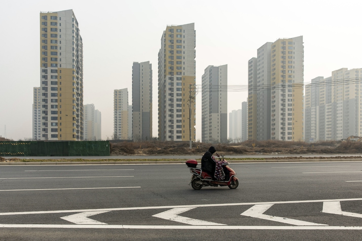 Chuyên gia chỉ mối lo của bất động sản Trung Quốc dù thị trường ấm lên