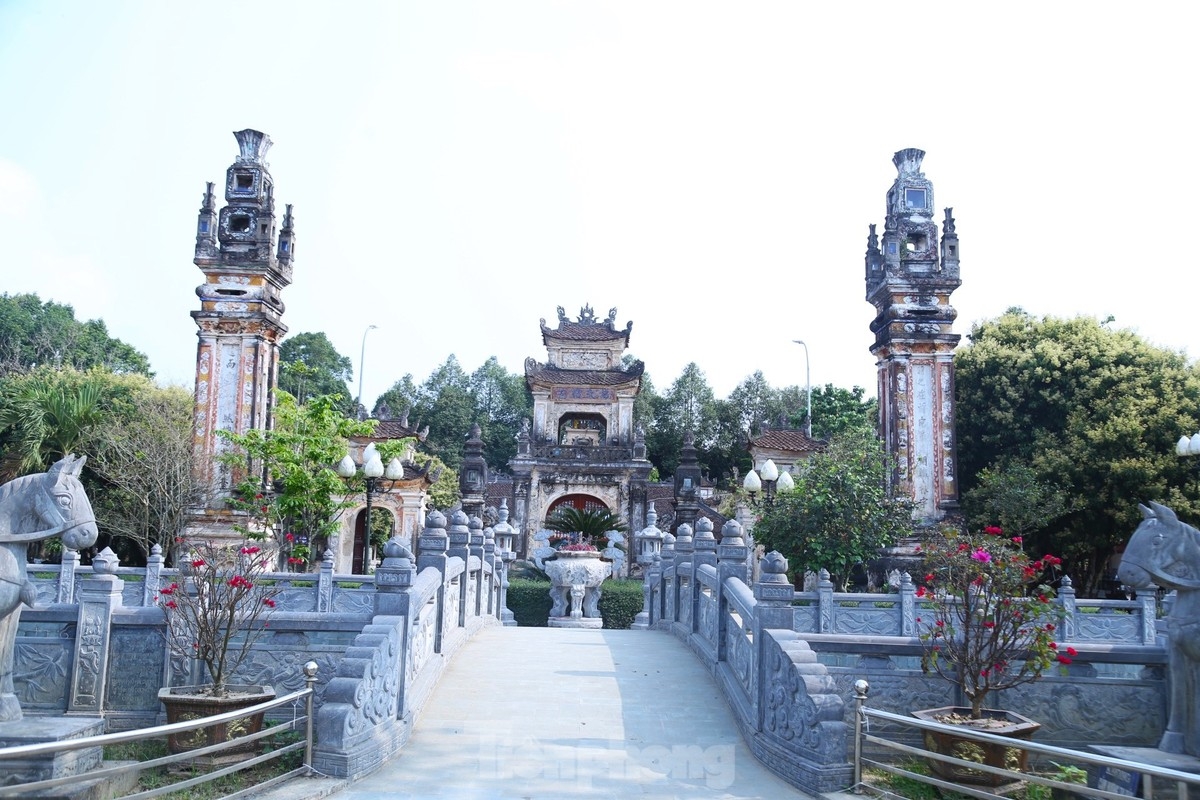 Bên trong ngôi đền gần 600 tuổi ở xứ Nghệ