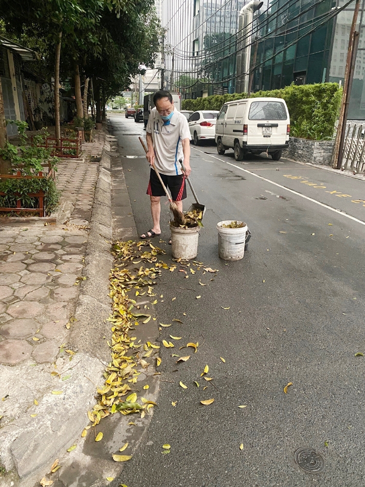 Hà Nội: Xóa bỏ nhiều điểm nóng về vi phạm trật tự đô thị trên địa bàn phường Cổ Nhuế 1