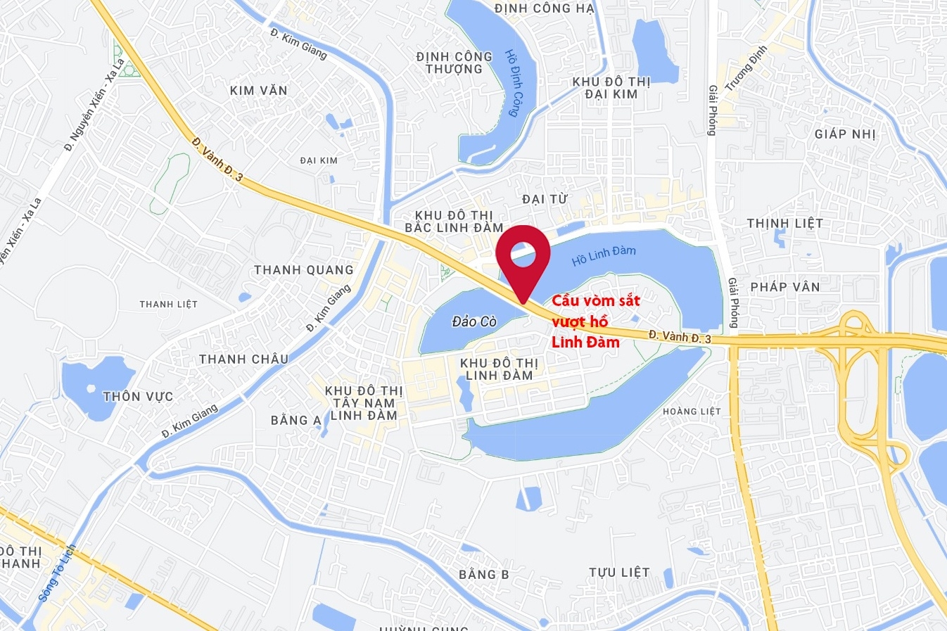 Cầu vòm sắt vượt hồ độc nhất Hà Nội vắng vẻ, thành nơi tập thể dục
