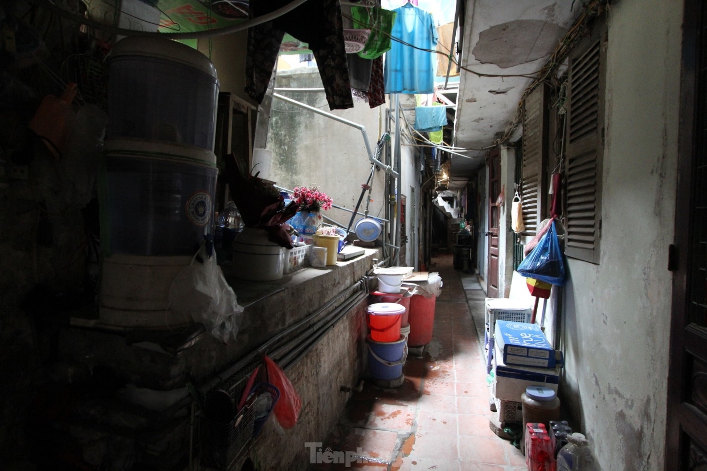 Bên trong những khu chung cư cũ có giá đất 'đắt đỏ' bậc nhất Hà Nội