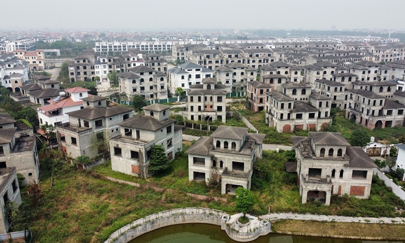 Khu đô thị Nam An Khánh (Hà Nội): Loạt công trình hoang tàn như phế tích