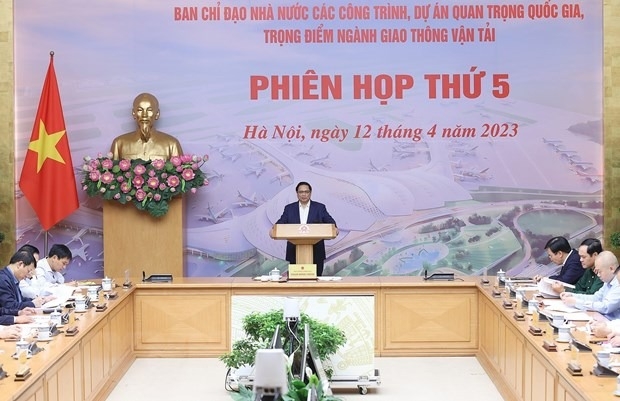 Thúc đẩy tiêu dùng và đầu tư công, kích hoạt các hoạt động kinh tế