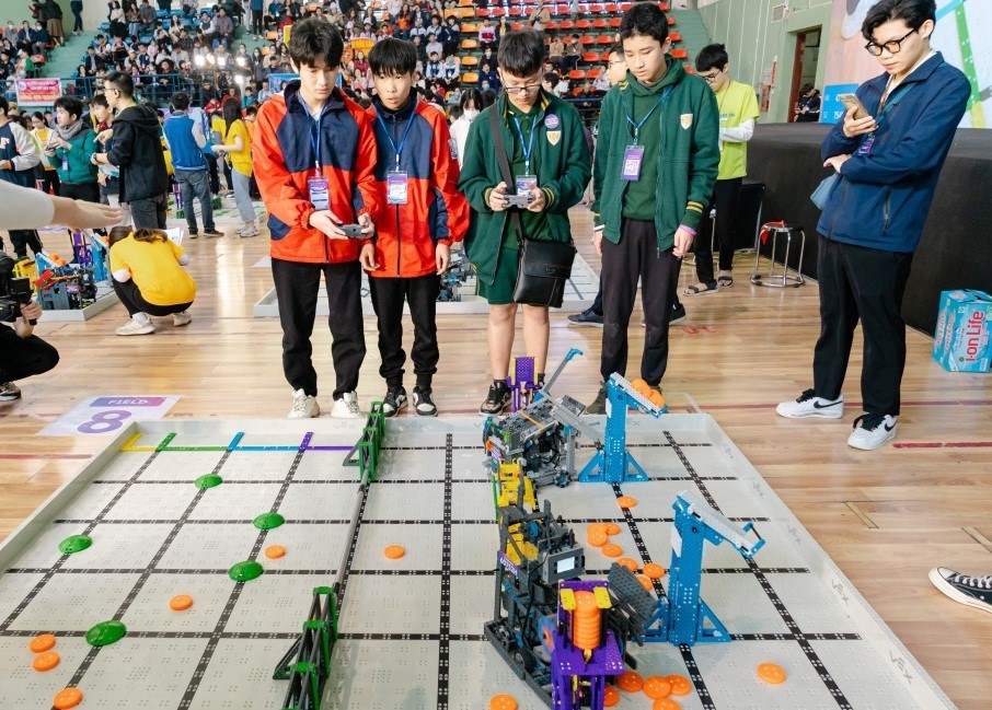 Team C2-Milky Way (Iris School) và hành trình đến với Giải vô địch thế giới VEX Robotics World Championship 2023