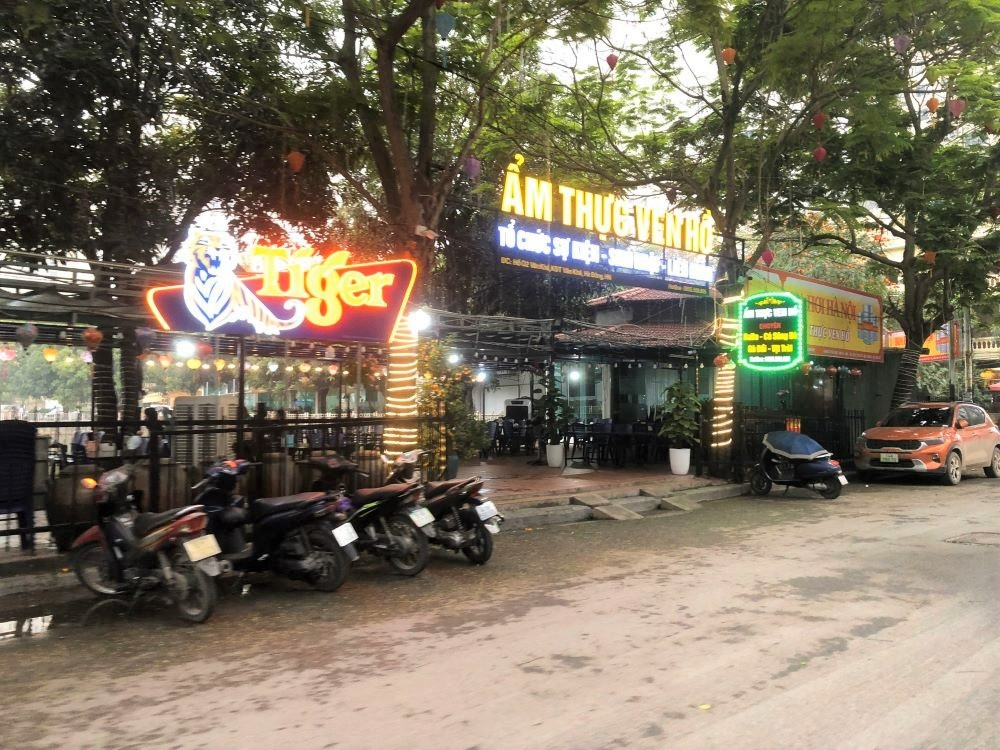 Hà Đông (Hà Nội): Loạt vi phạm “bóp nghẹt” không gian chung tại phường La Khê