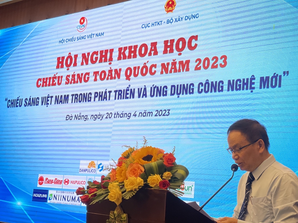 Chiếu sáng Việt Nam trong phát triển và ứng dụng công nghệ mới