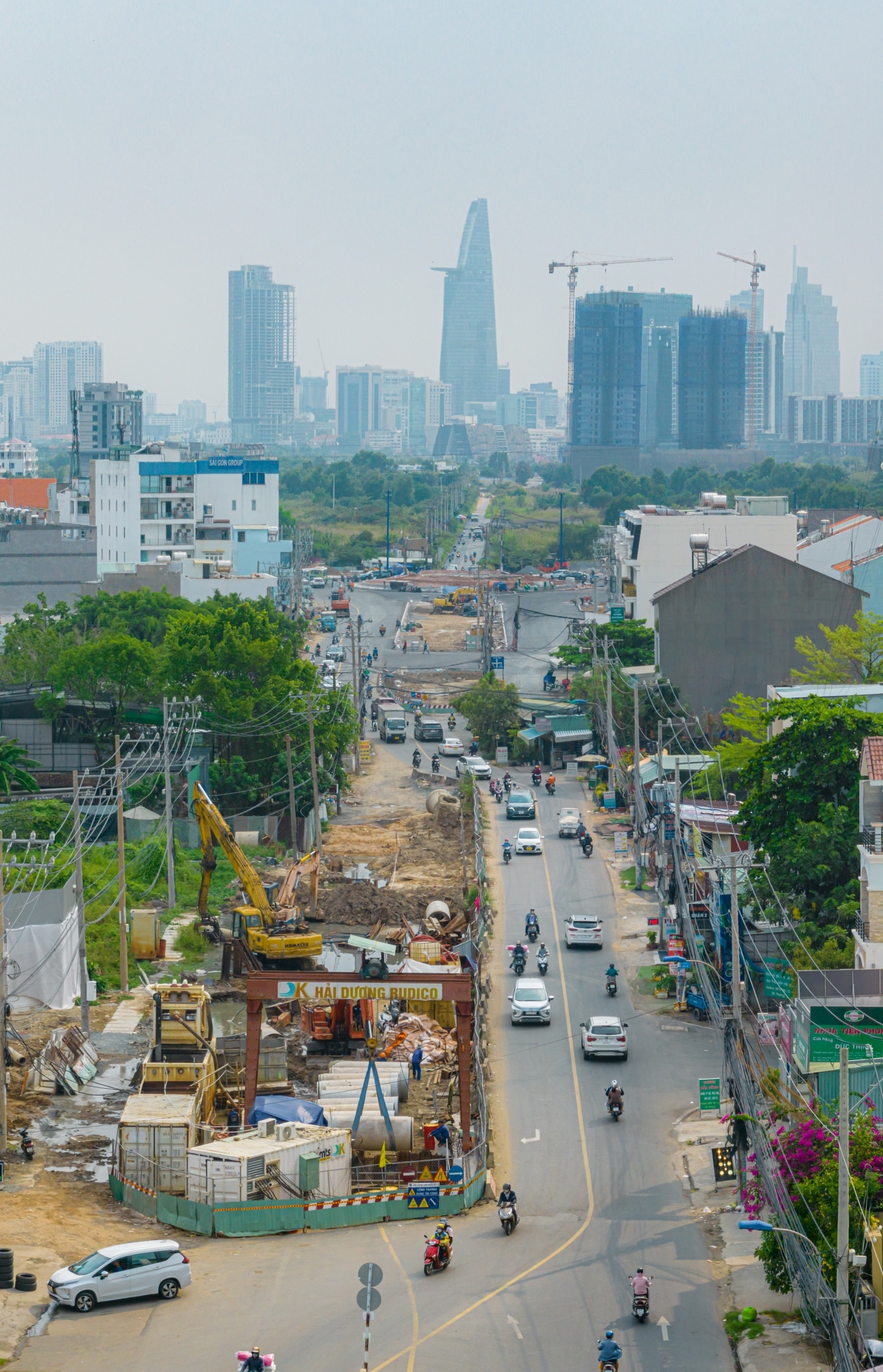 Vòng xoay Lương Định Của - Trần Não đã thành hình