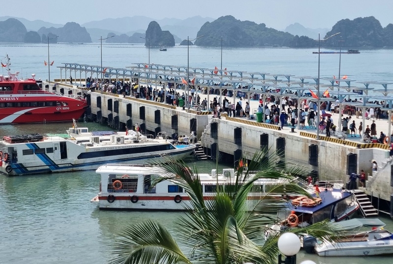 Quảng Ninh: Cảng Ao Tiên đón trên 10 vạn khách du lịch dịp lễ