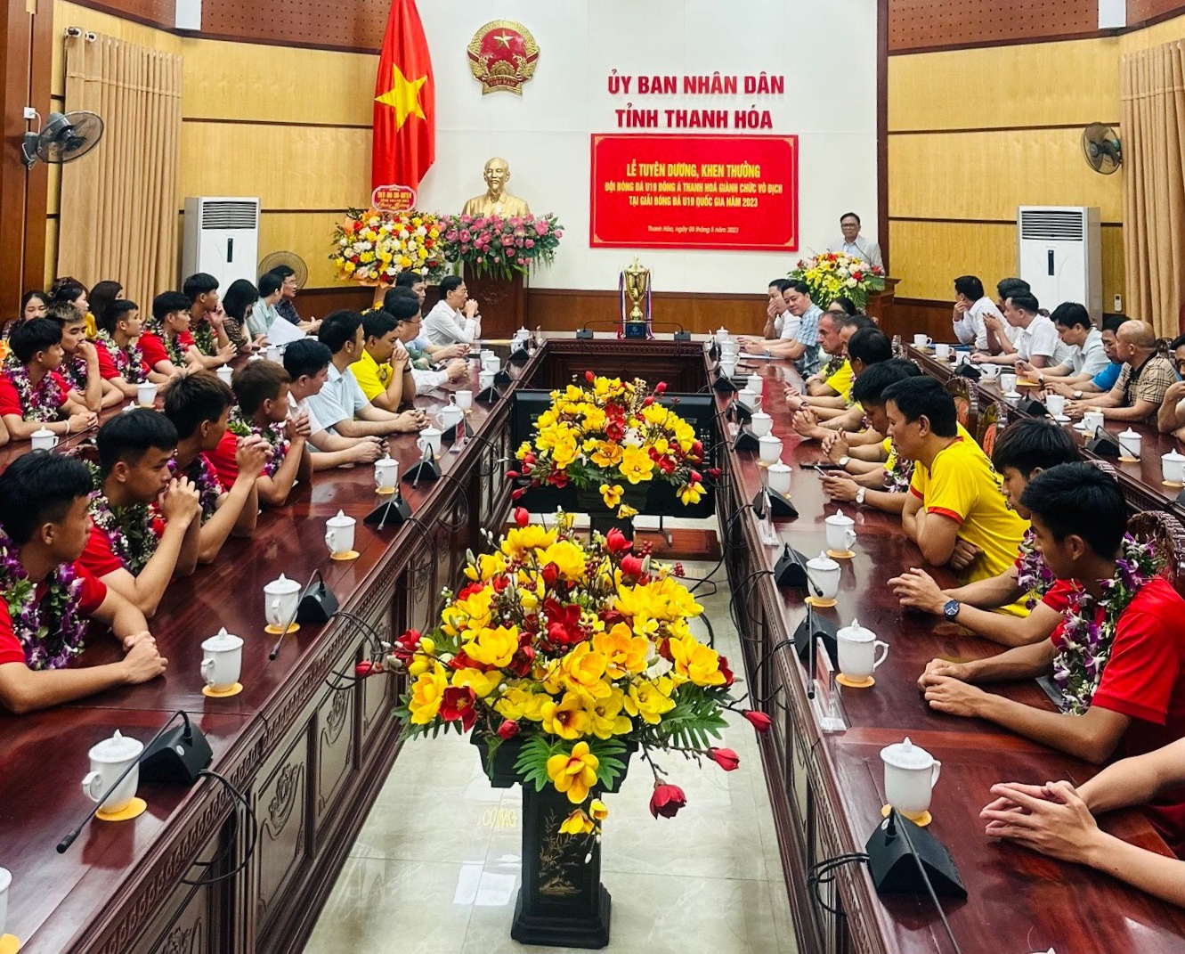 Thanh Hóa: Tuyên dương, khen thưởng đội bóng đá U19 Đông Á