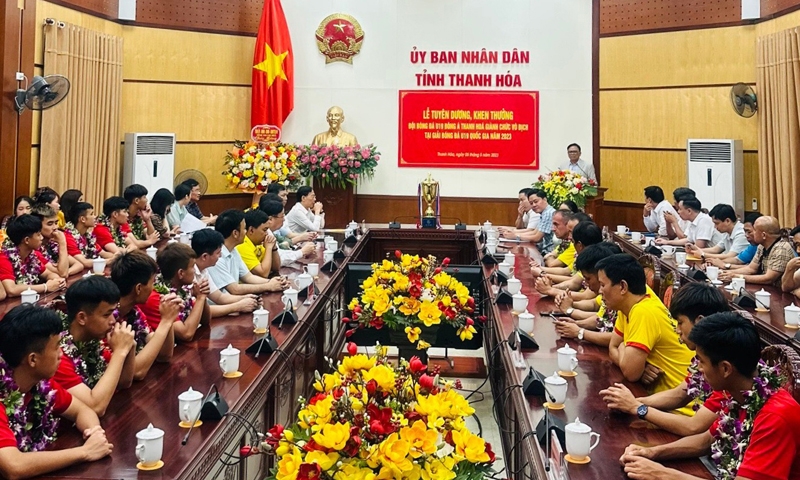 Thanh Hóa: Tuyên dương, khen thưởng đội bóng đá U19 Đông Á