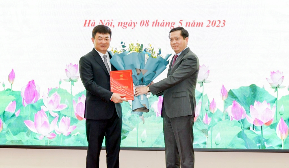 Ông Ngô Hoàng Ngân giữ chức vụ Chủ tịch HĐTV Tập đoàn Công nghiệp Than - Khoáng sản Việt Nam